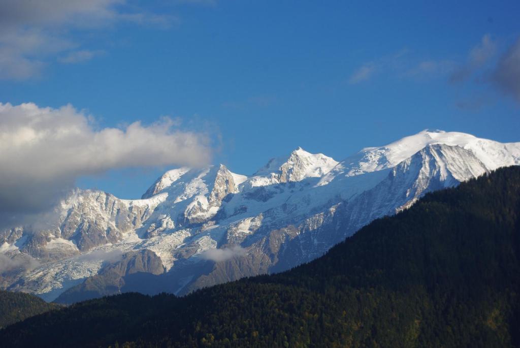 Hotel Le Tourisme Plateau dʼAssy الغرفة الصورة